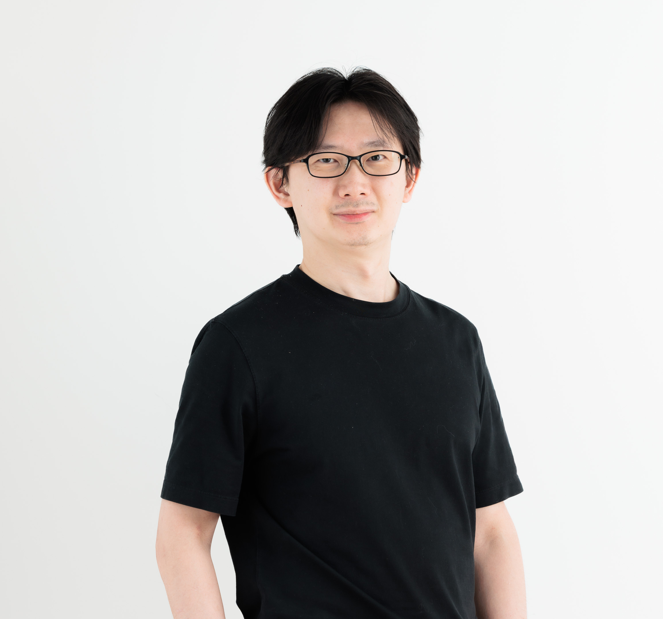 音成 洋介